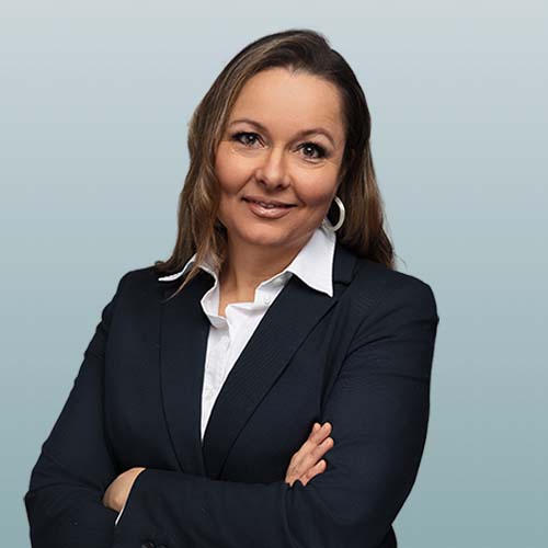 Claudia Holle