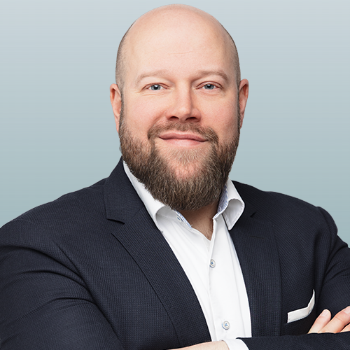 Maximilian zur Verth